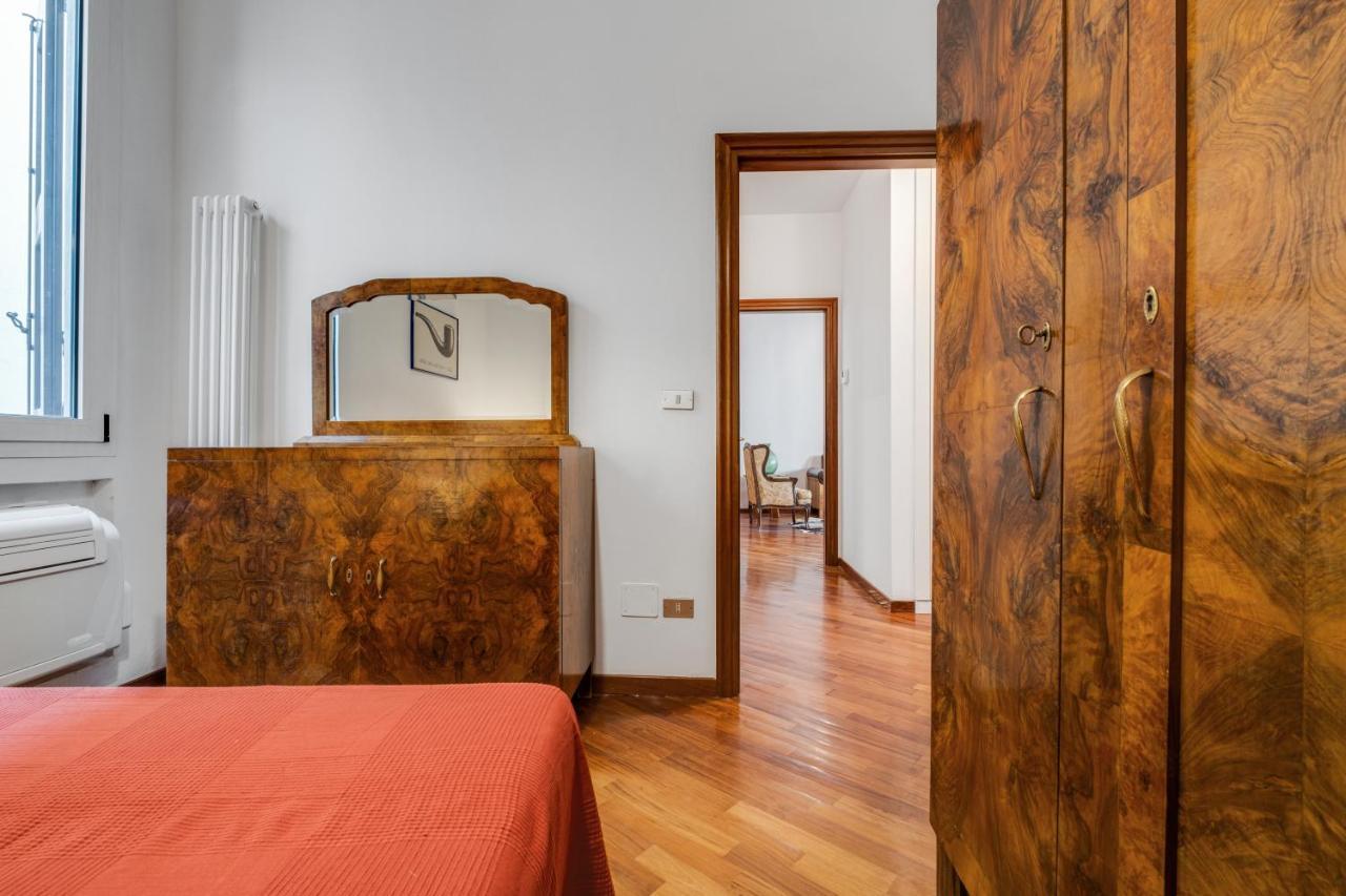 A Due Passi Dalla Pinacoteca Apartment Bologna Exteriör bild